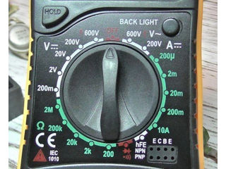 Multimetru digital cu iluminare din spate XL830L foto 4