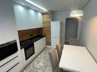 Apartament cu 2 camere, 57 m², Centru, Chișinău foto 6