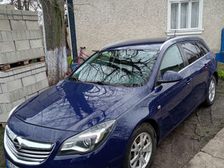 Opel Insignia foto 1