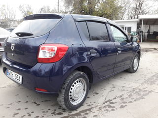 Dacia Sandero foto 4