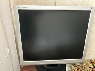 Monitor LG Flatron