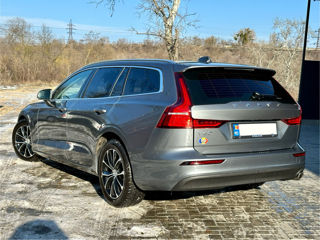 Volvo V60 foto 2