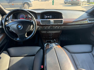 BMW 7 Series foto 13