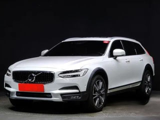 Volvo V90 Cross Country