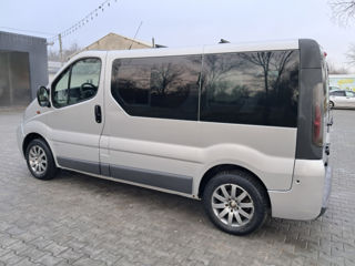 Opel Vivaro foto 7