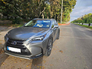 Lexus NX Series foto 2