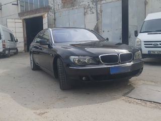 BMW 7 Series foto 3