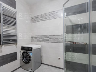 Apartament cu 3 camere, 93 m², Botanica, Chișinău foto 14