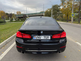 BMW 5 Series foto 3