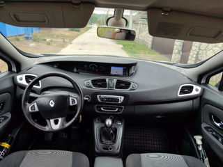 Renault Scenic foto 6