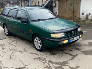 Volkswagen Passat foto 2