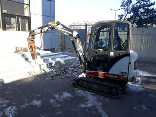 Servicii cu mini tractor Bobcat foto 10