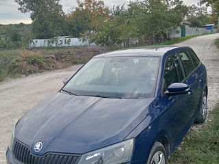 Skoda Fabia foto 2