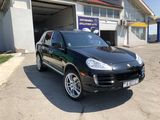 Porsche Cayenne foto 1