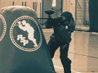 Paintball și lasertag în interior - experiență de joc unică la preț accesibil la sector.md foto 1