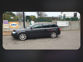 Audi A4 foto 1