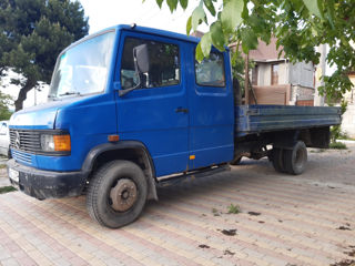 Mercedes 709D foto 5