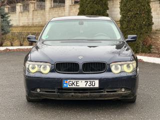 BMW 7 Series foto 2