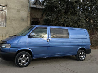 Volkswagen Transporter foto 2