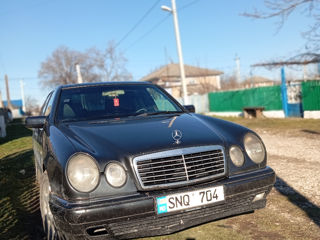 Mercedes E-Class