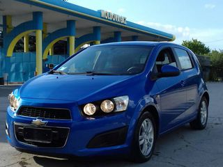 Chevrolet Aveo foto 2