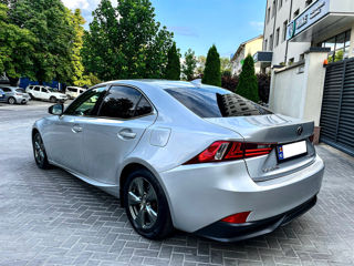 Lexus IS Series