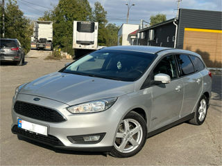 Ford Focus foto 2