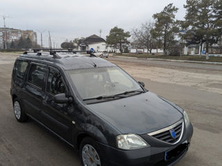 Dacia Logan foto 3