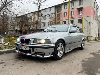 BMW 3 Series foto 6