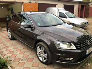 Volkswagen Passat foto 4