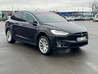 Tesla Model X foto 3