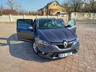 Renault Megane foto 2