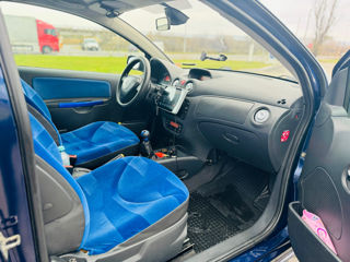 Citroen C2 foto 7