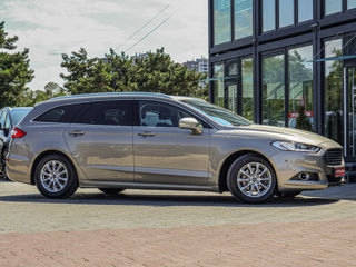 Ford Mondeo foto 4