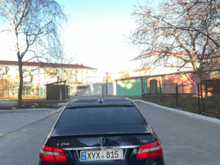 Mercedes E-Class foto 3