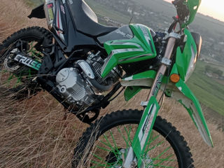 Viper Crosser 250