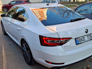 Skoda Superb foto 5