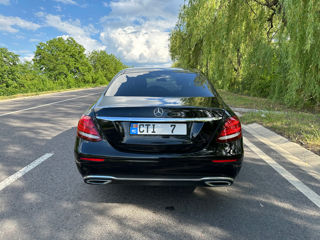 Mercedes E-Class foto 6