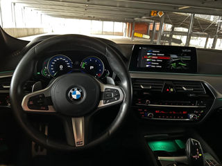 BMW 5 Series foto 15