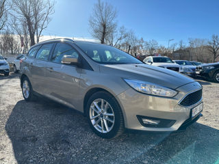 Ford Focus foto 6