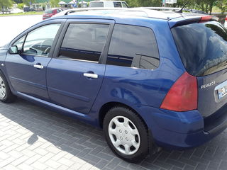 Peugeot 307 foto 1