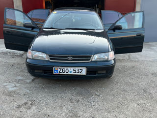 Toyota Carina foto 3