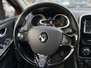 Renault Clio foto 12