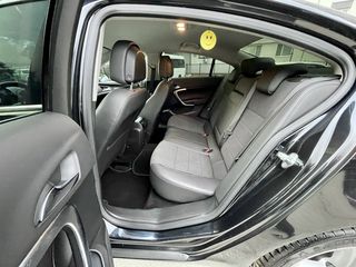 Opel Insignia foto 16