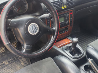 Volkswagen Passat foto 6