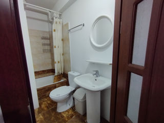 Apartament cu 2 camere, 82 m², Botanica, Chișinău foto 7