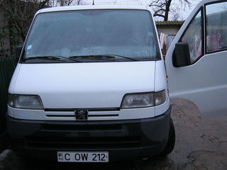 Peugeot foto 3