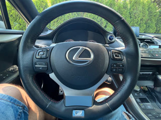 Lexus NX Series foto 8