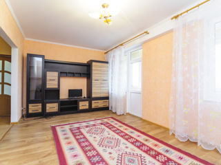 Apartament cu 2 camere, 75 m², Centru, Chișinău foto 3