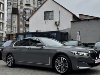 BMW 7 Series foto 2